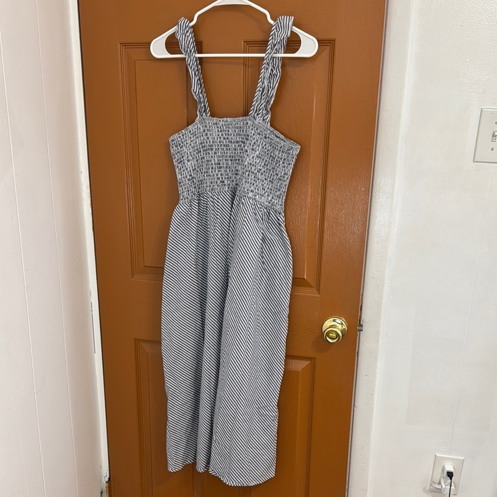 Striped Sleeveless Dress - Picture 3 of 4